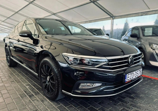 Volkswagen Passat cena 99900 przebieg: 130000, rok produkcji 2020 z Witkowo małe 781